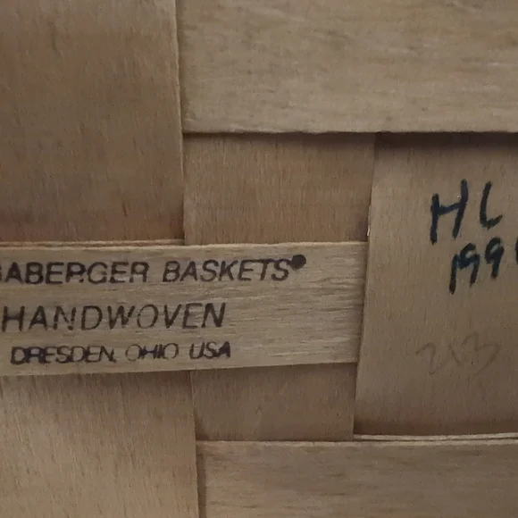Longaberger 1994 Woven Traditions Bread Basket, Protectors, and Divider! - Picture 8 of 9